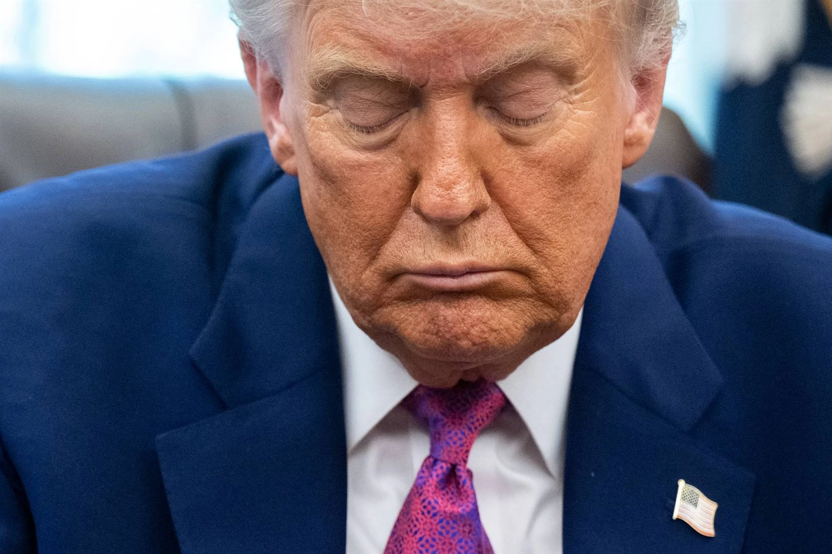 Trump skaad VSA se beeld wêreldwyd, wys peiling