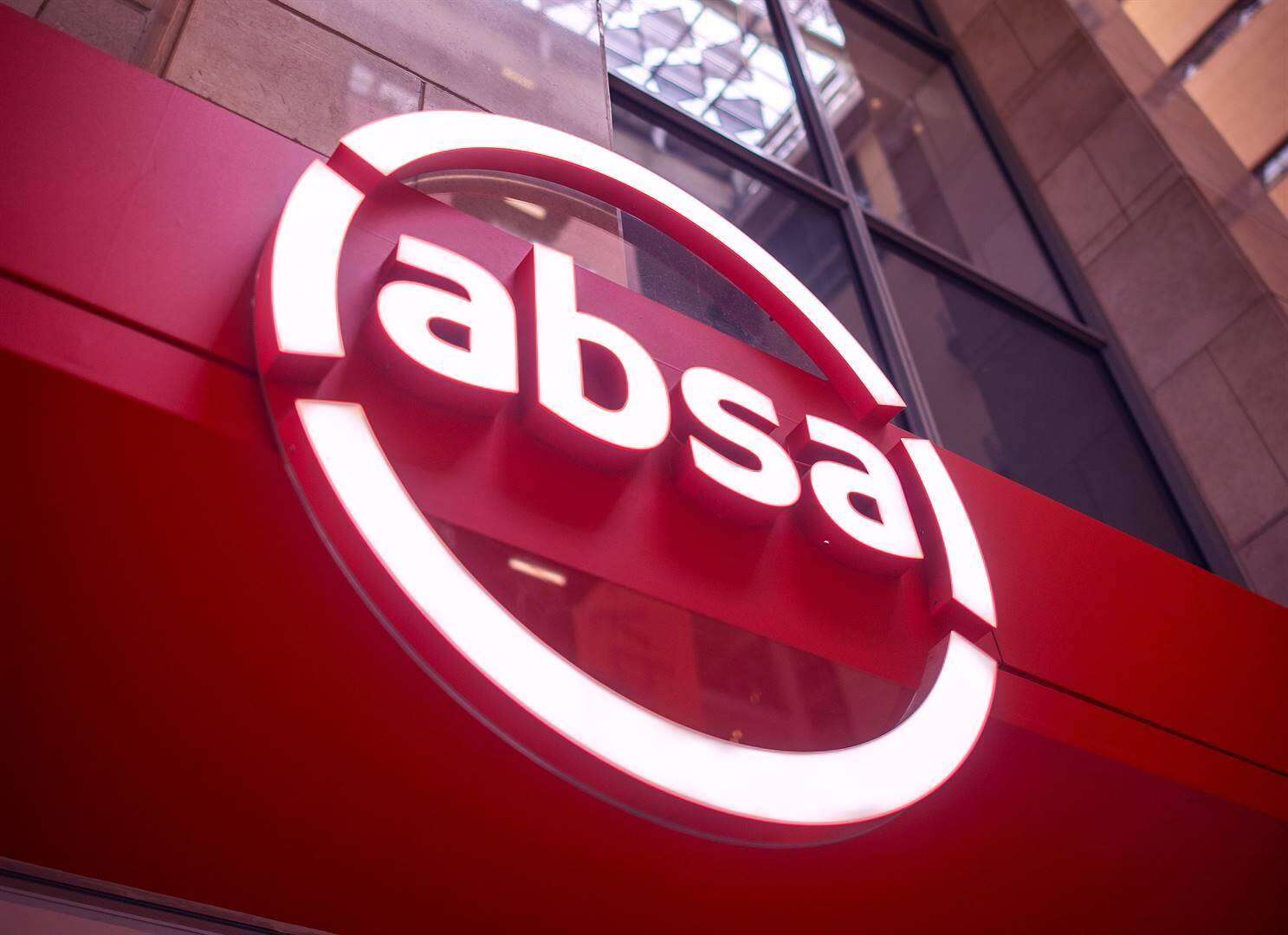 Absa val 9% nadat swakker wins voorspel is