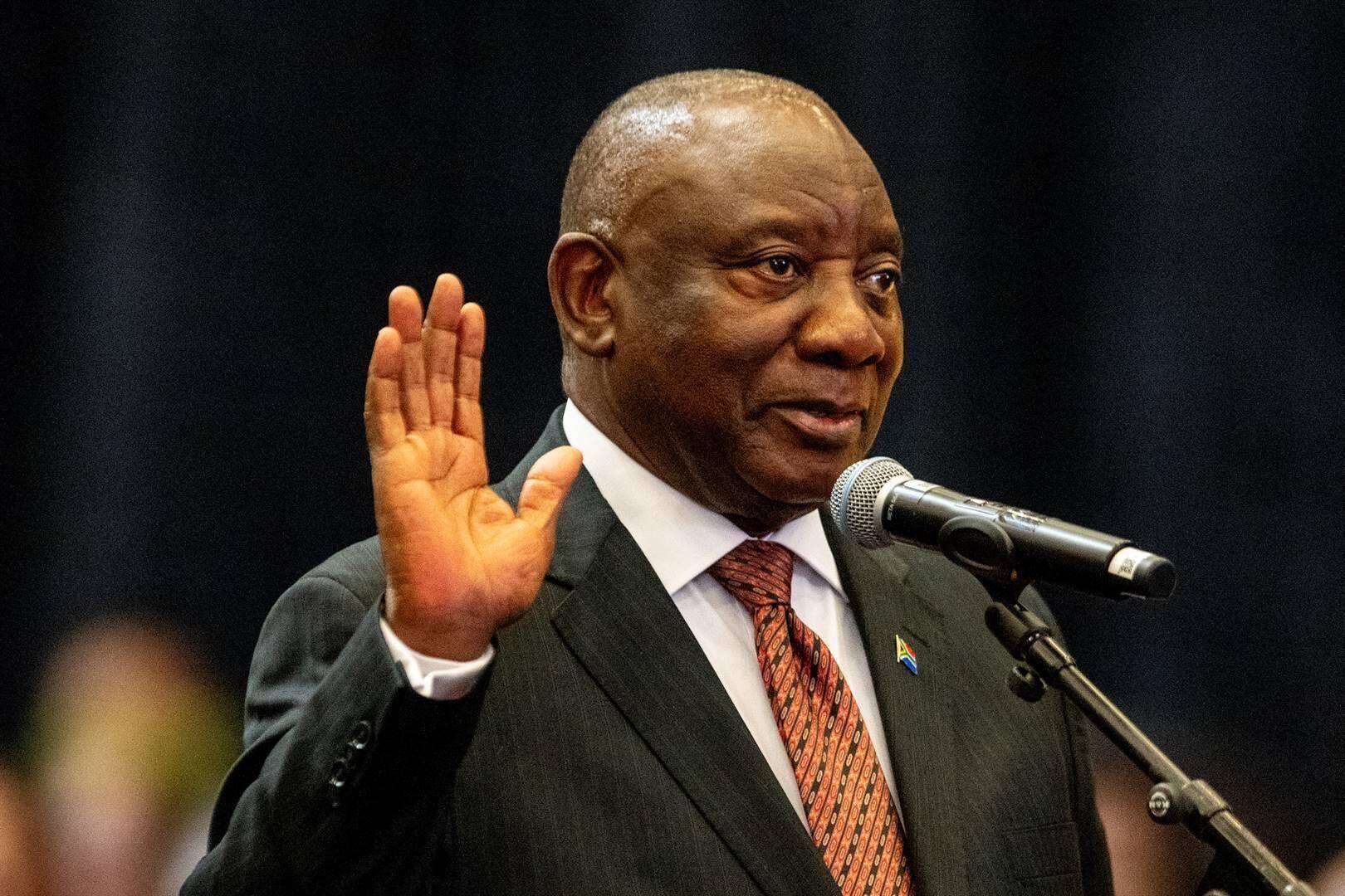 Ramaphosa kondig Sondagaand kabinet aan