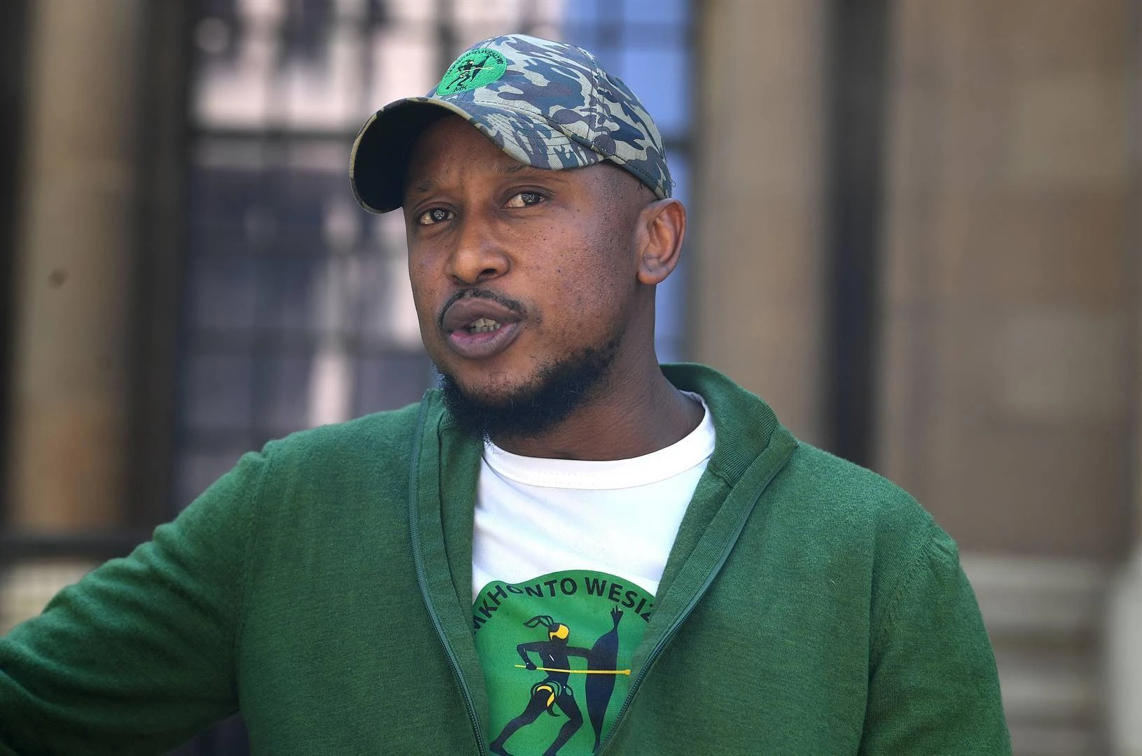 ‘Ek sal dwelmtoets laat doen’: MKP-LP kap terug na Shivambu
