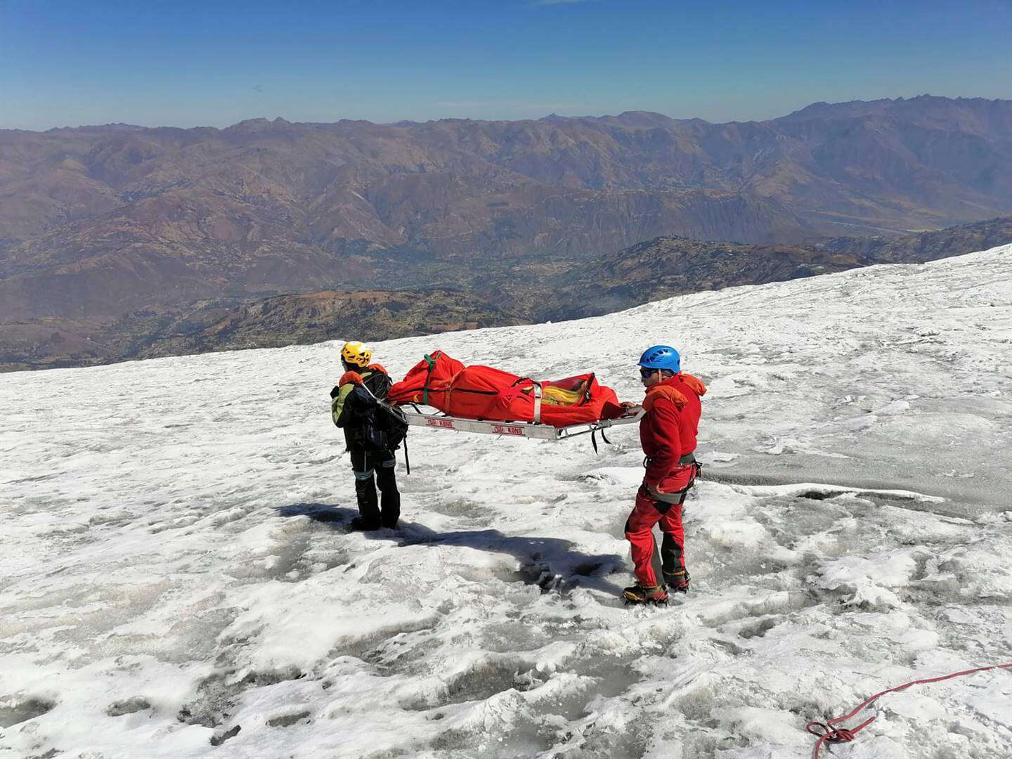 Amerikaanse bergklimmer se bewaarde lyk ná 22 j. in Peru gevind