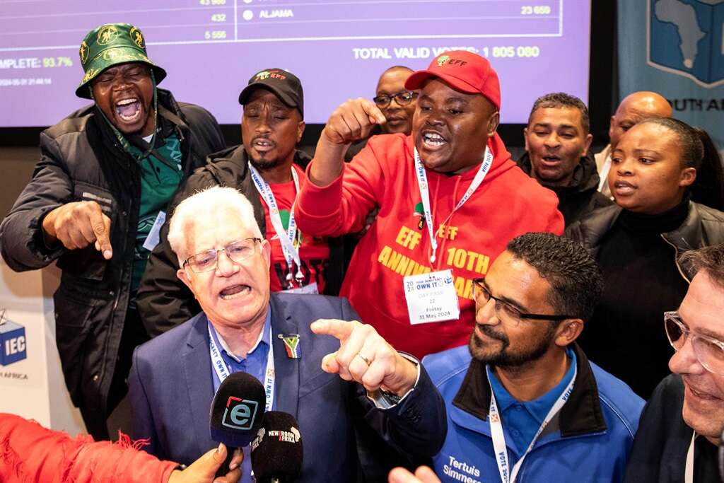 DA triumphs, ANC slumps, PA surges: Winde's party to rule Western Cape for another five years