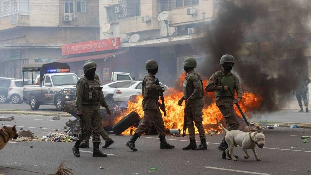 Mozambique burning: Schools, police stations and toll gates destroyed during 'Turbo V8' protests