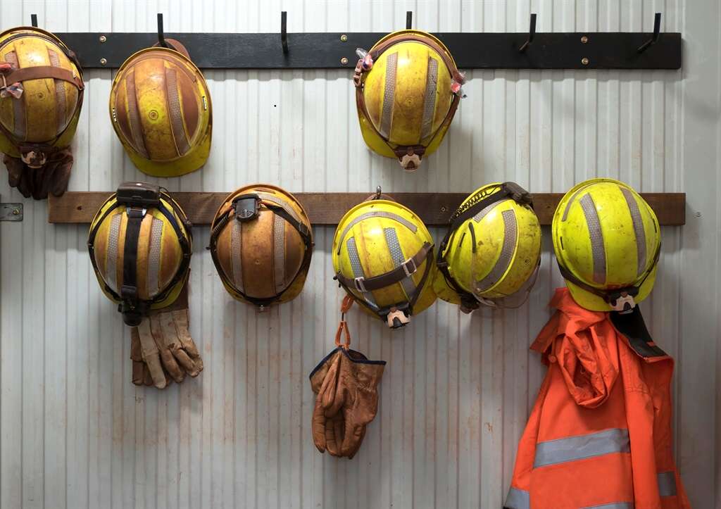 Sit-in protest at Sibanye mine losing steam as 31 remain underground