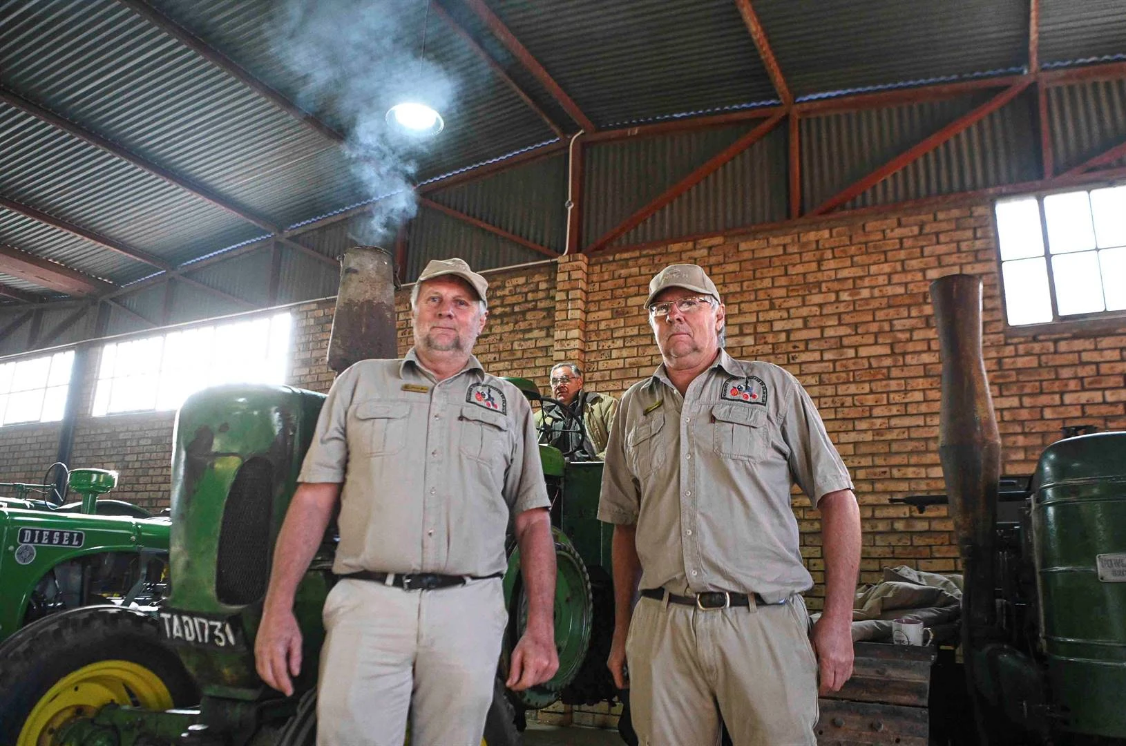FOTO’s | Tweelingbroers se trekkerversameling laat koppe draai op Nampo-oesdag