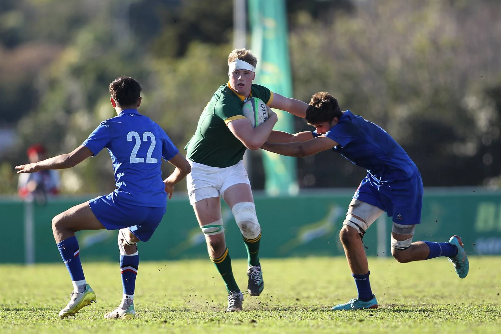 Junior Bok Theron se ‘menswees’ staan uit vir voormalige Springbok-haker