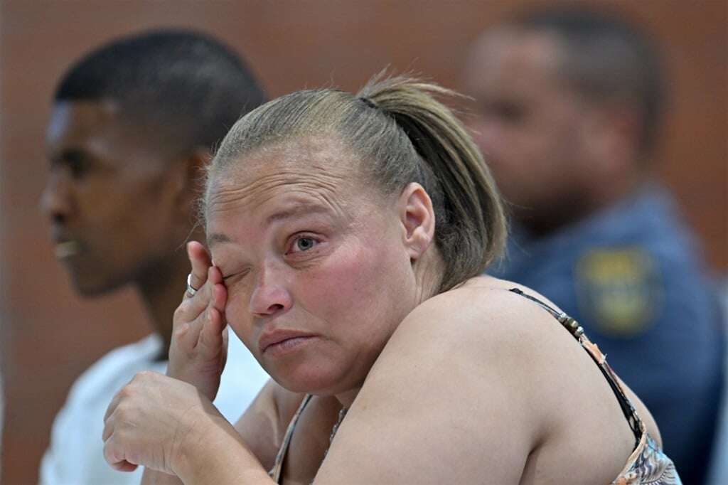 Joshlin: Kelly dreig glo ouma, verwaarloos seun