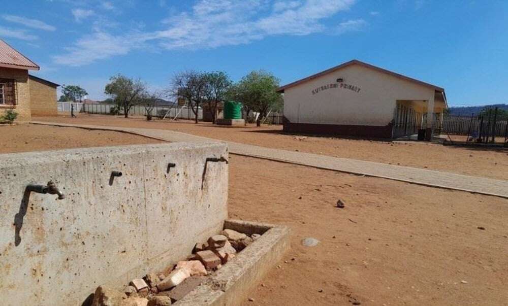 Parents pay R150 to fill water tanks at overcrowded, dilapidated Limpopo school