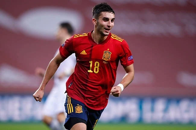 Stunning Spain hit Germany for 6 as Giroud stars for France