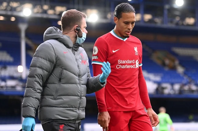 Liverpool confirm knee ligament damage for Van Dijk amid fears season is over