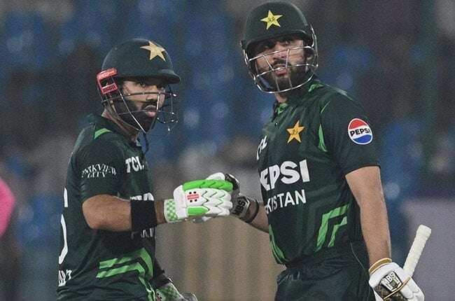 LIVE | Tri-series final: Pakistan v New Zealand