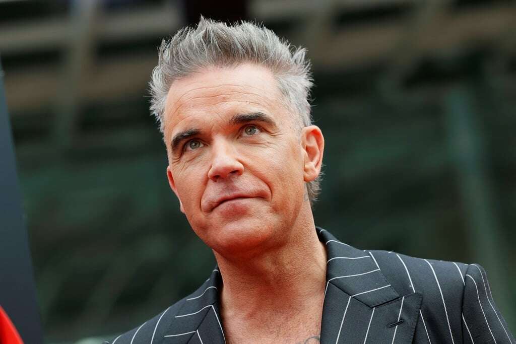 'Still waiting for my money': Robbie Williams fans fume amid postponed Gauteng show refund chaos