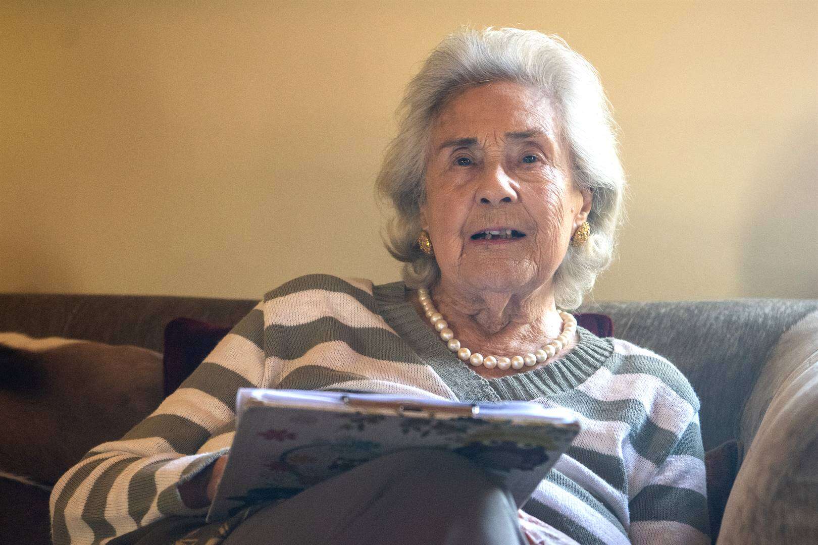 Madame May: Die ‘twyfelaar’ wat op amper 100 nog wyn maak