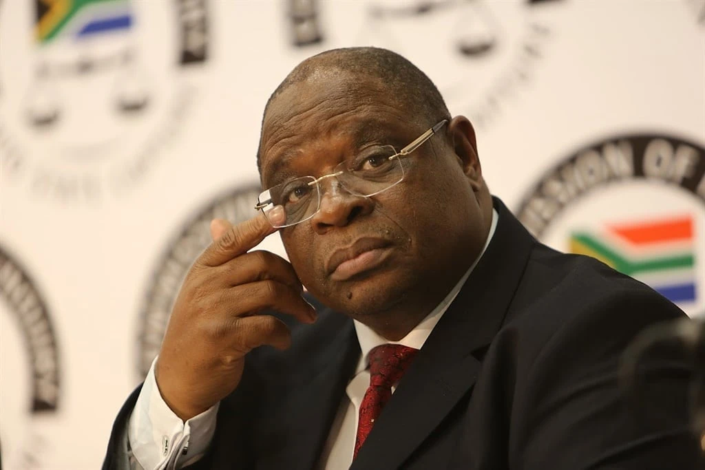 Mandy Wiener | 'Fat cakes' and tenders: These are the days of our Zondo lives