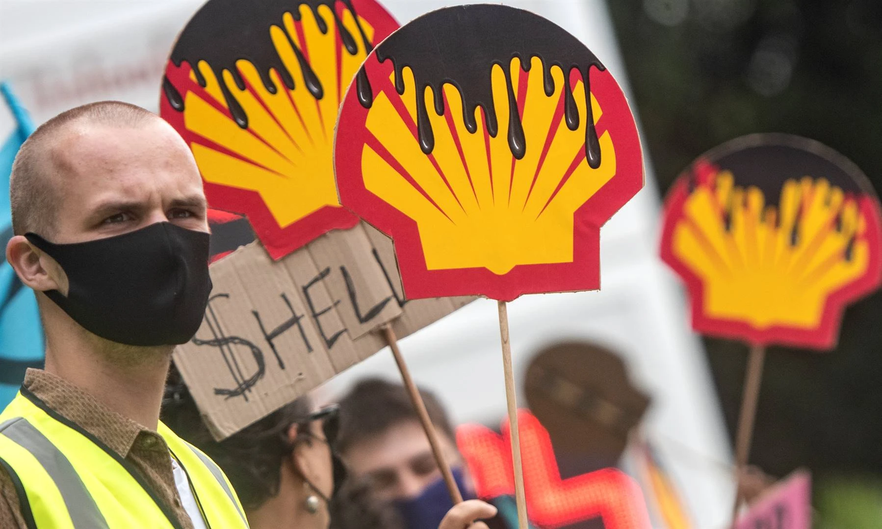 Shell mag olie soek aan Weskus