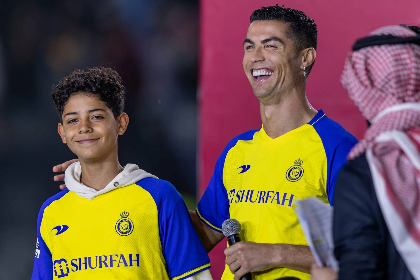 Klein Ronaldo haal Portugal se o. 15-groep