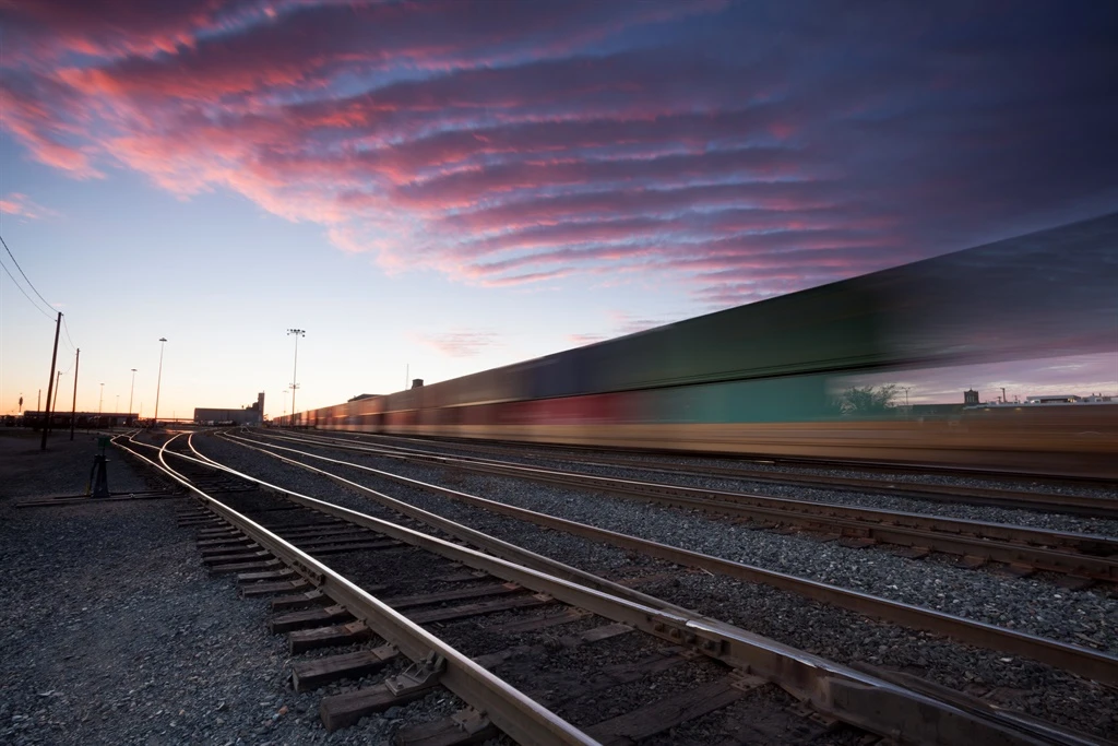 Egypt says plans railway lines extending to Libya, Sudan