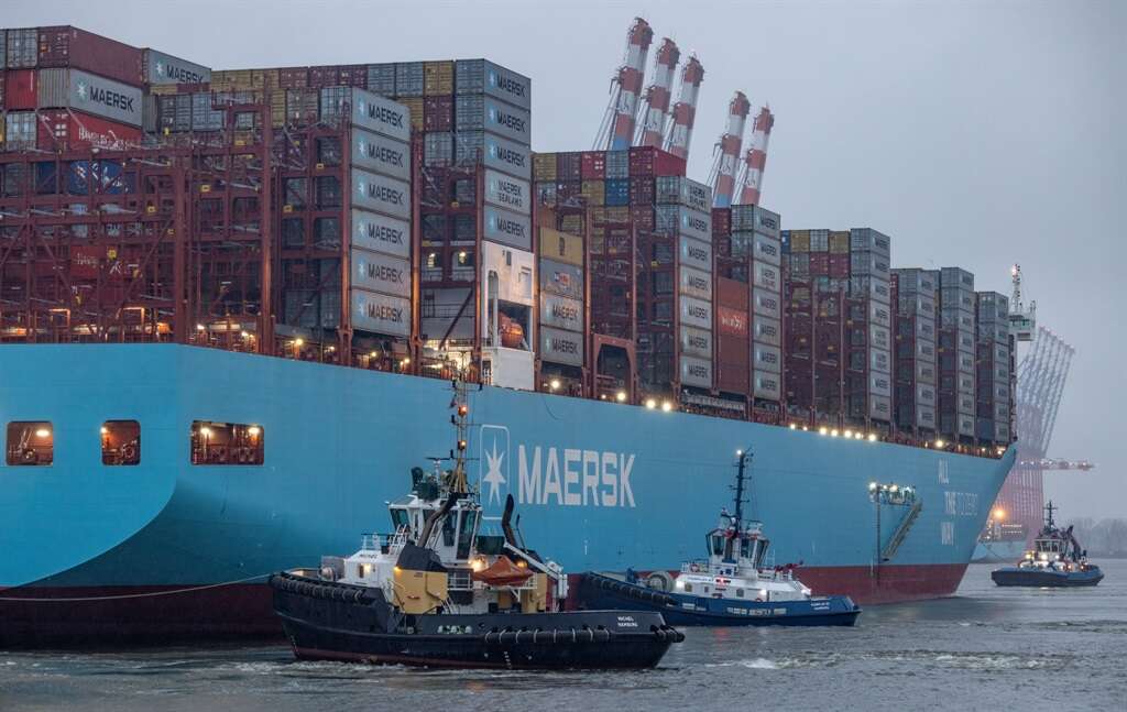 Transnet on high alert as storms batter SA harbours, cargo ship evacuated