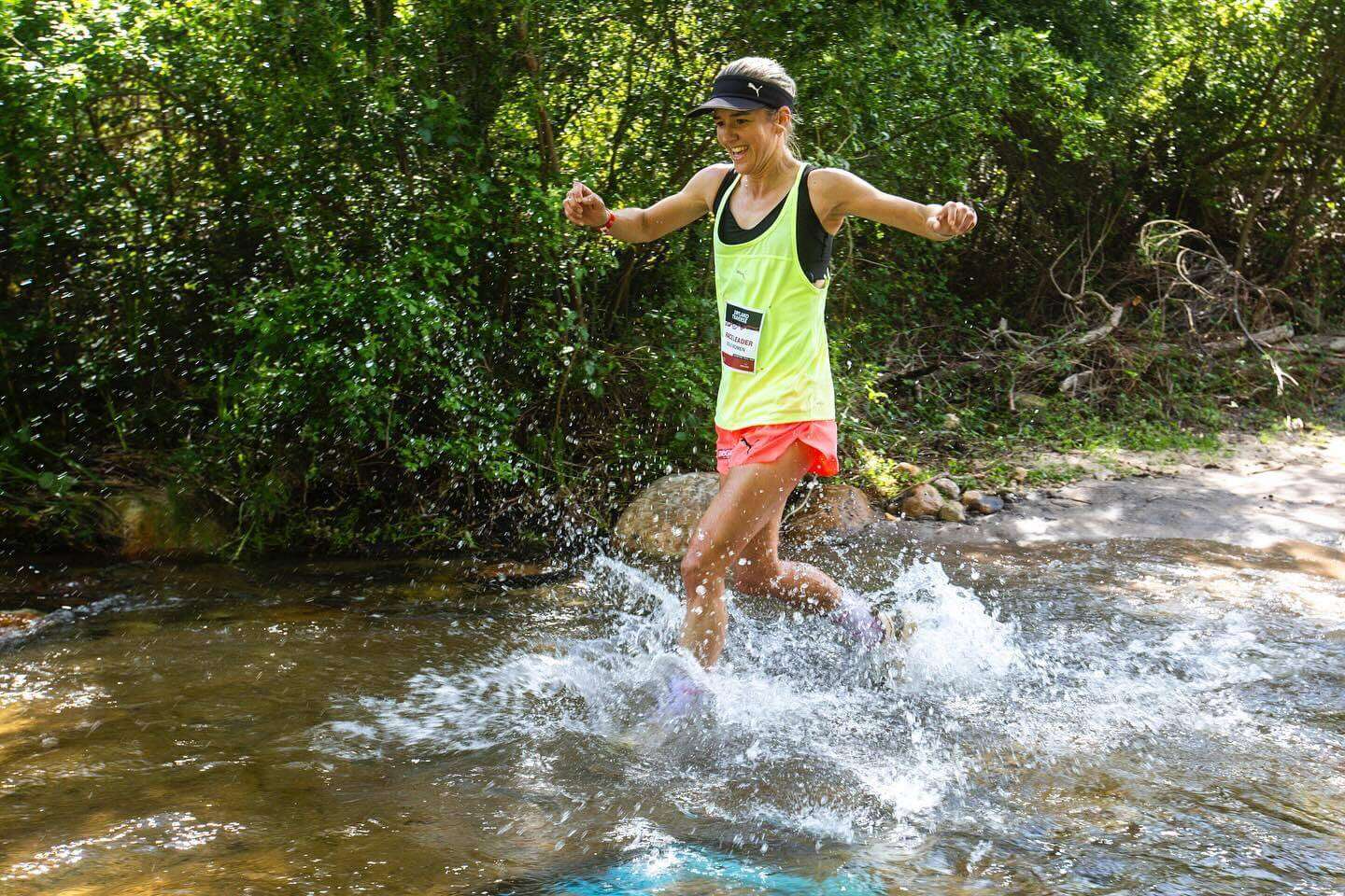 Sandes pak 55 km-wedloop in Kaapstad-ultrafees