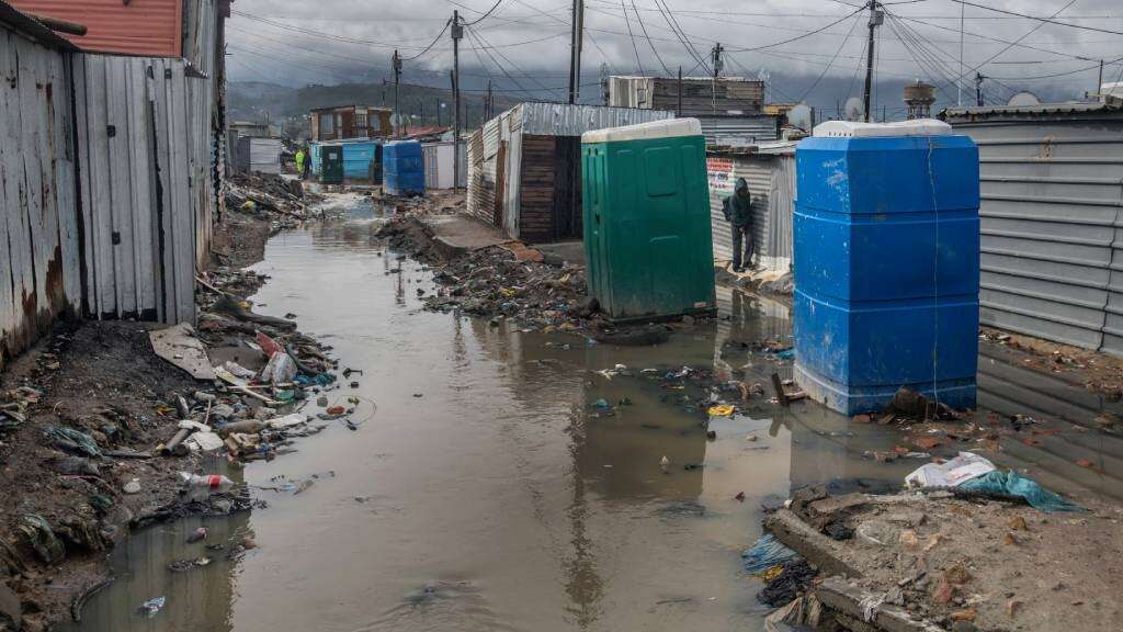 WATCH | Western Cape residents left sleeping outside, in flooded homes, after severe weather