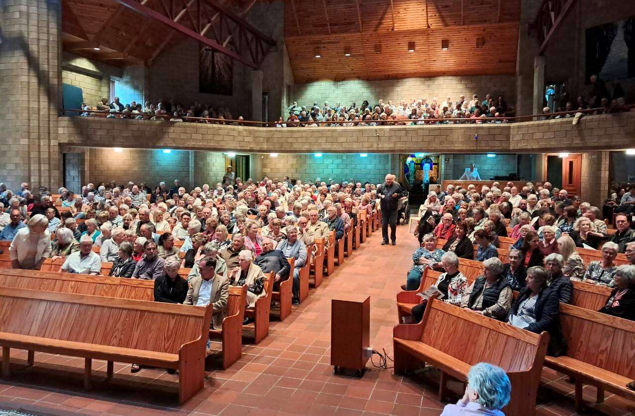 Baaise musiekkonsert opgedra aan Annelie Botes trek groot gehoor