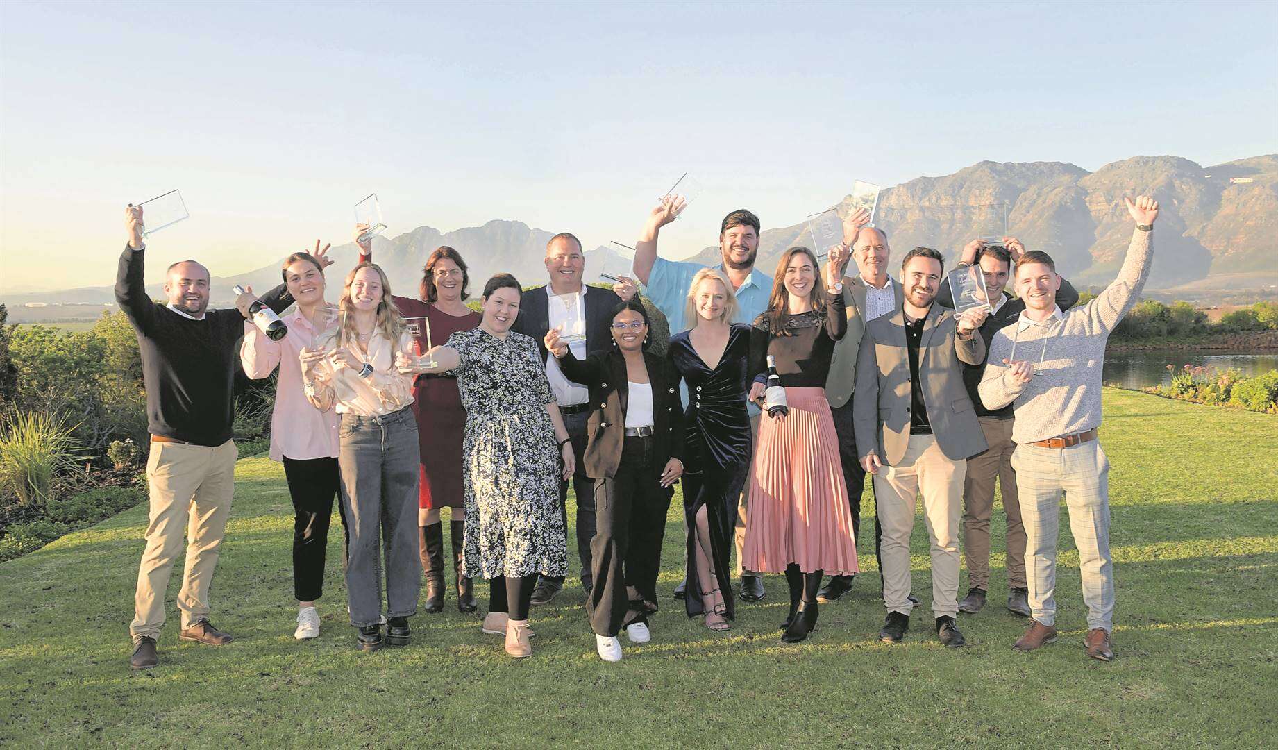 Spier en Hout Bay se kelders kop aan kop in eerste Fine Wine-stryd