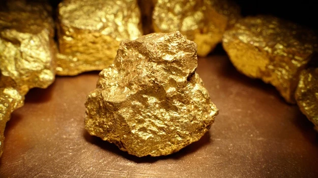 Zimbabwe under investor pressure to end gold sales monopoly