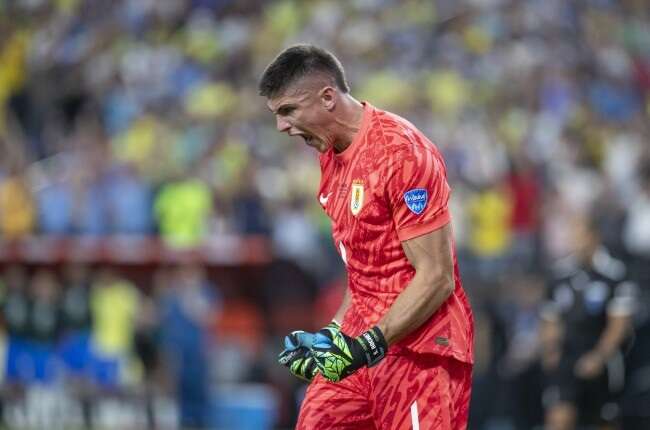 Uruguay beat Brazil on penalties to reach Copa America semi-finals