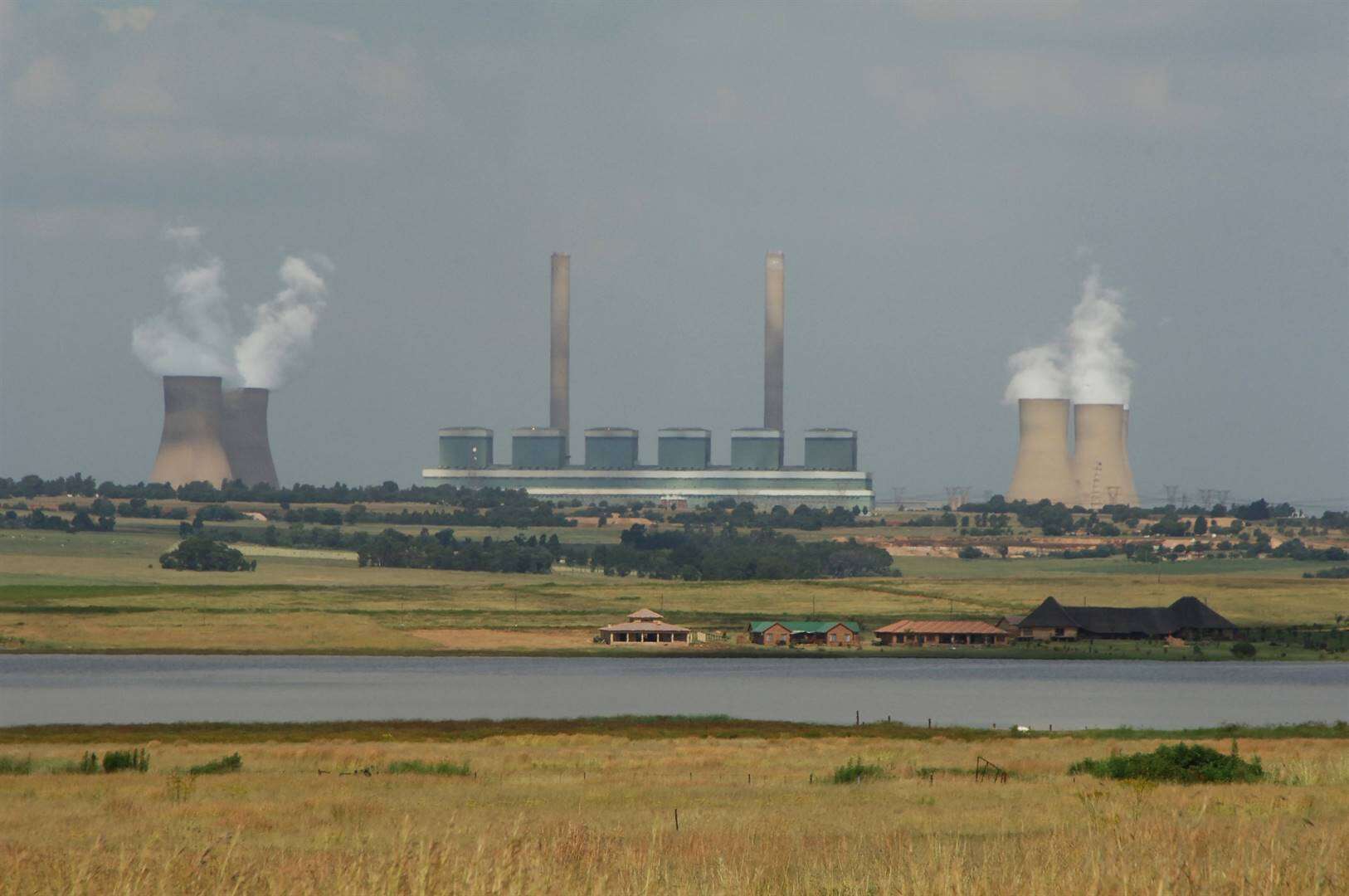 Eskom: Duvha lewer nou 82% van die tyd krag