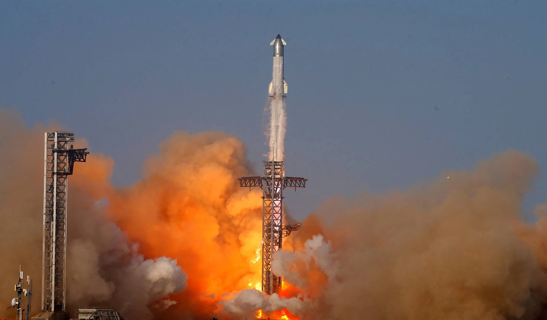 ‘Misluk vinnig, leer vinnig’: SpaceX se Starship-ruimtetuig ontplof weer