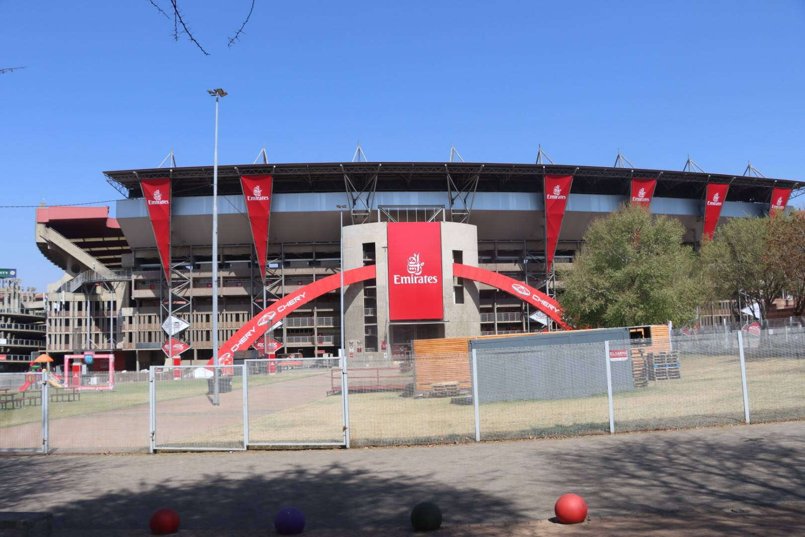 Groot poging om Ellispark fraai en veilig te kry voor All Blacks kom