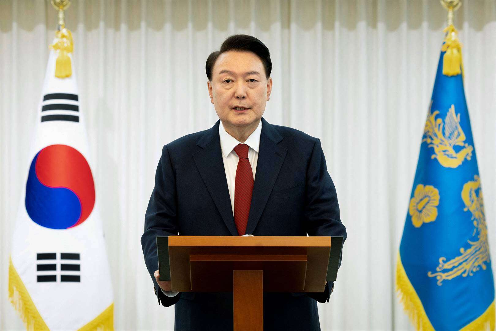 Suid-Korea se beskuldigde president kry ’n salarisverhoging