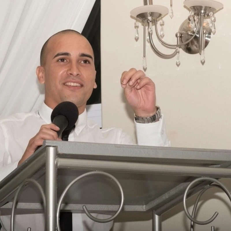 Hooggeplaaste Kaapse bankman se vriend ook vasgetrek oor dwelms