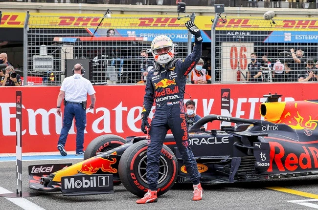Great calls and brilliant racing: Verstappen gets the better of Hamilton in France