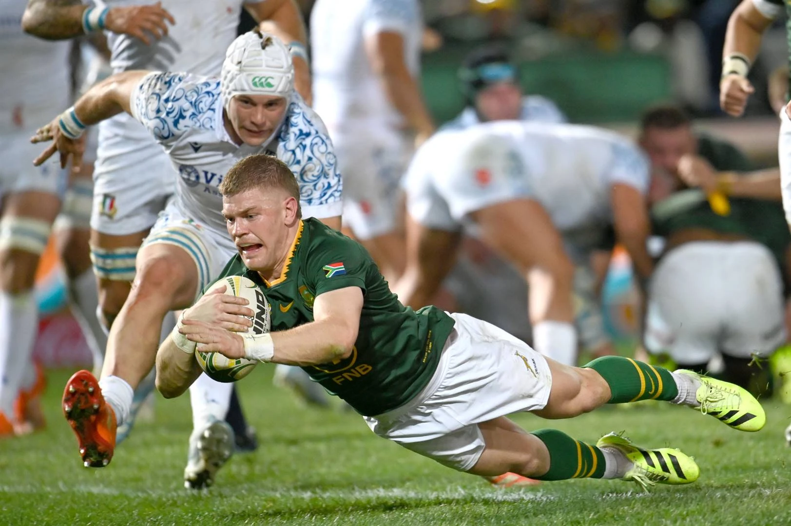 Moedige Italianers laat Bokke sweet op Loftus