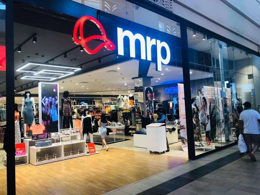 Mr Price vier 3 000 winkels, aanlyn verkope vaar goed