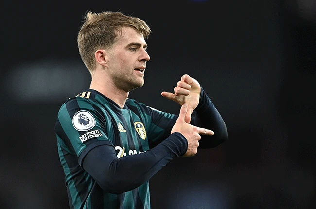 Patrick Bamford treble fires Leeds into 3rd as Villa suffer first defeat