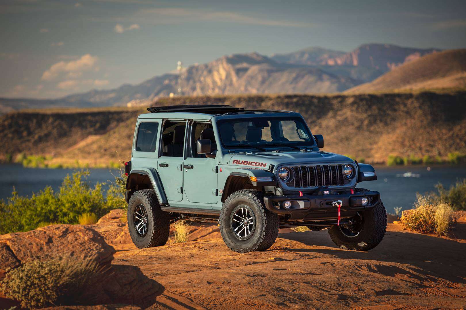 Klein Jeep draf duine uit met turbo-krag