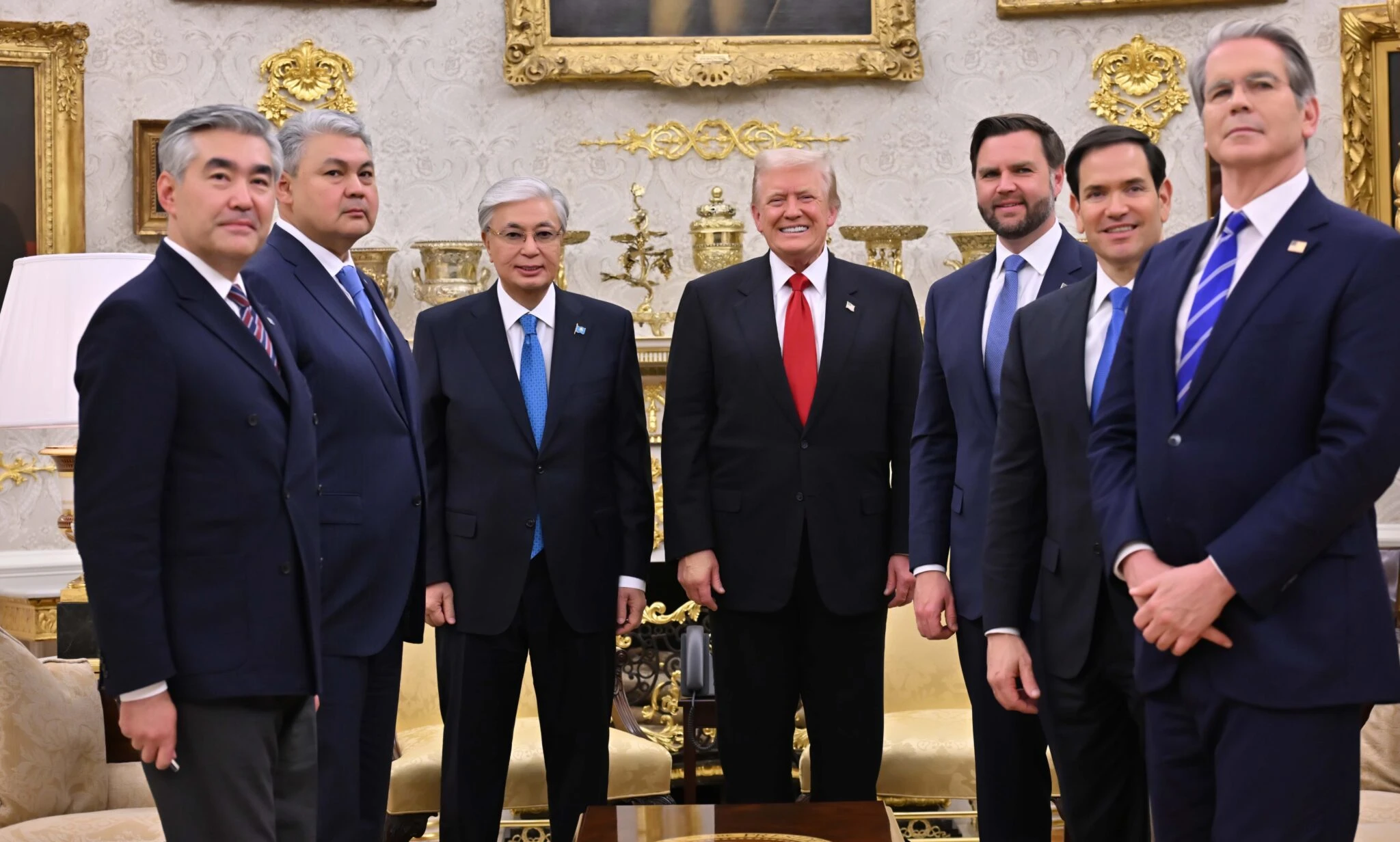 Токаев и Трамп провели переговоры