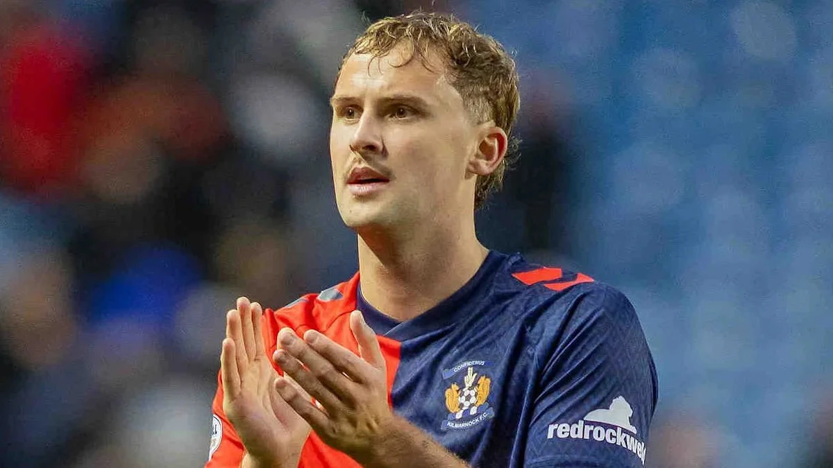 Barnet sign former Crewe defender Williams