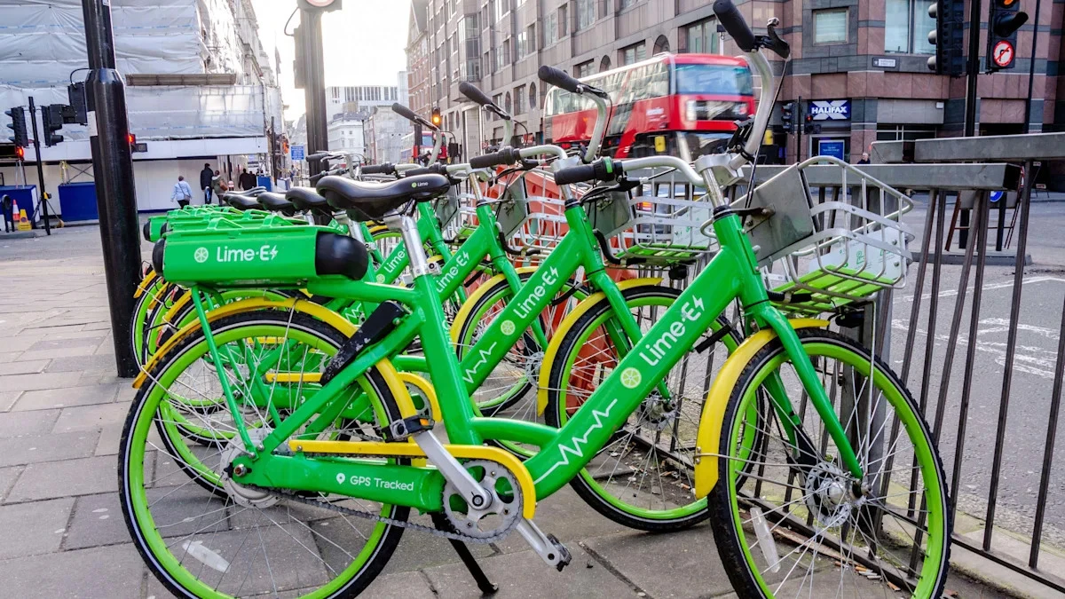 Rising fuel prices are pushing drivers towards cycling, survey suggests