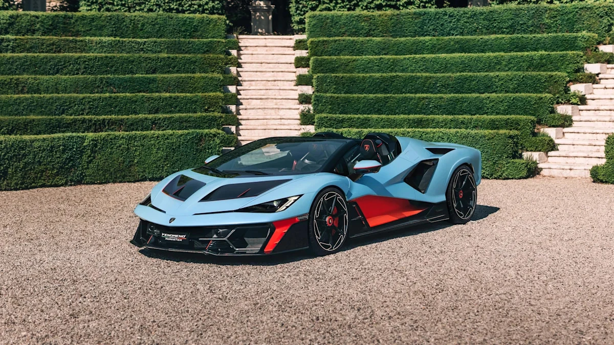 Lamborghini reveals its most powerful drop-top with the Fenomeno Roadster