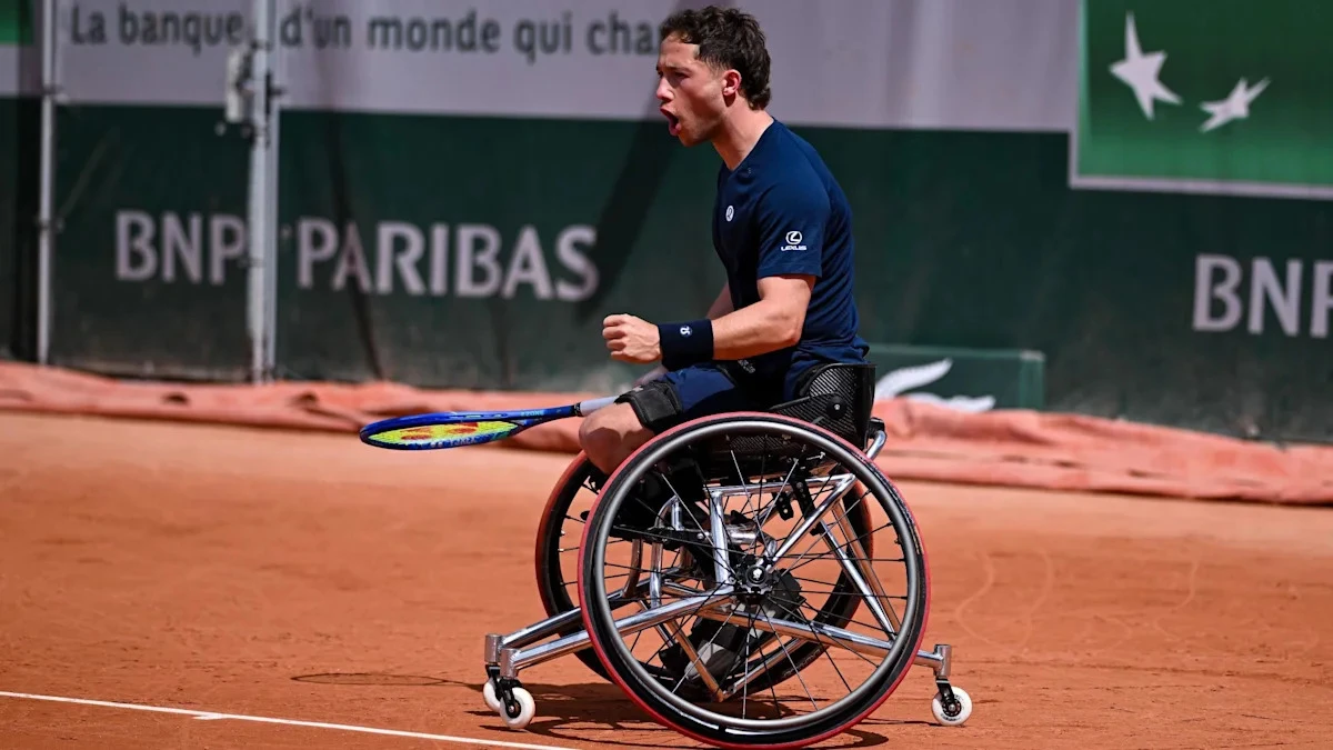GB's Hewett reaches French Open semi-finals