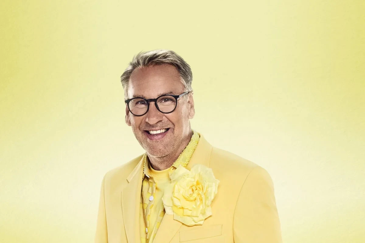 Paul Merson admits delaying skin cancer check ‘was a man thing’
