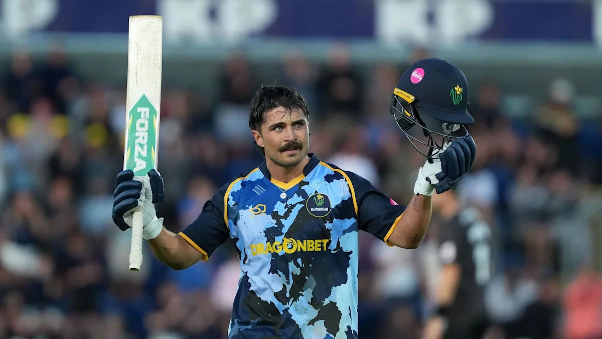 Blast round-up: Carlson ton as Glamorgan beat Somerset
