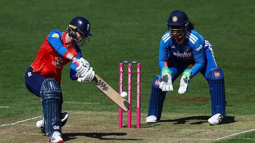 Kemp inspires England to win over India in Bristol
