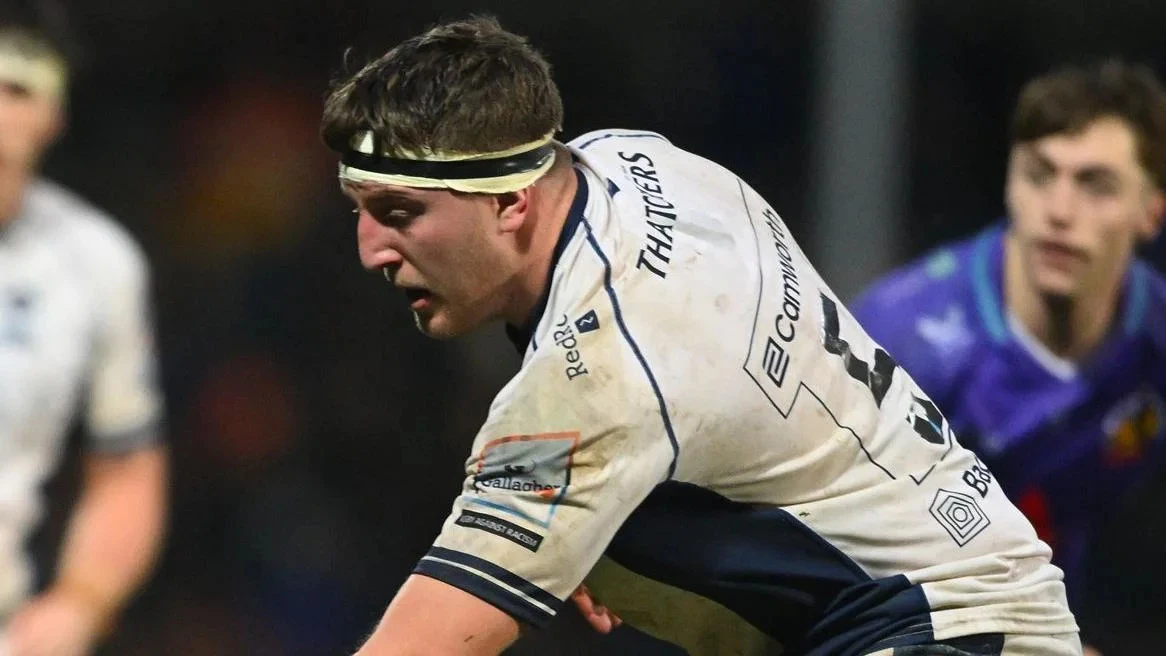 Cornish Pirates re-sign lock Barker from Bristol