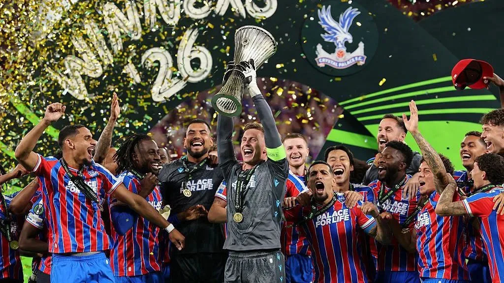 Palace's magical night in pictures