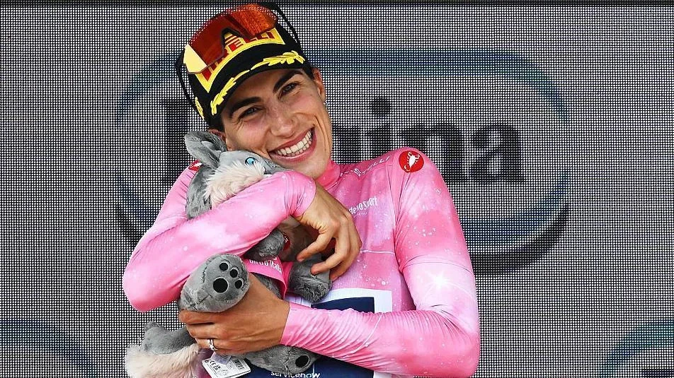 Leader Balsamo takes stage two of women's Giro