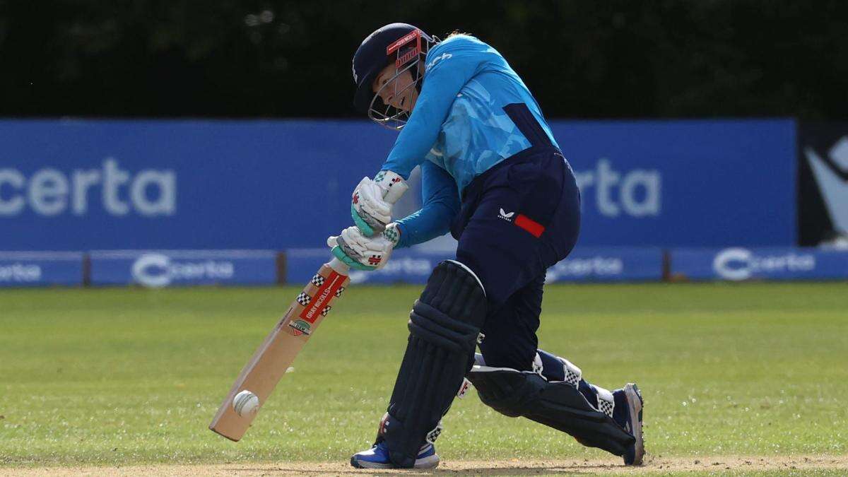 Tammy Beaumont steers England to ODI series victory over South Africa